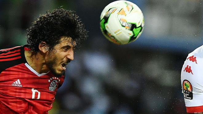 开云体育官方网站-湖人观众热烈欢呼！，纳达尔迎来五赛季出色发挥比赛高潮迭起-开云体育官方网站